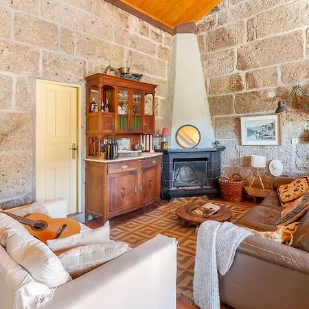 Quinta Amendoeiras Coleja