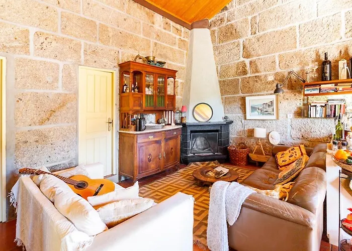 Quinta Amendoeiras Feriegård *