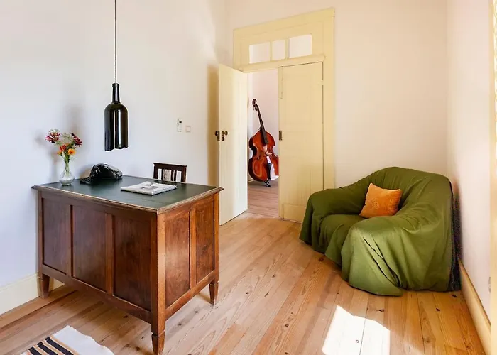 Quinta Amendoeiras Feriegård *